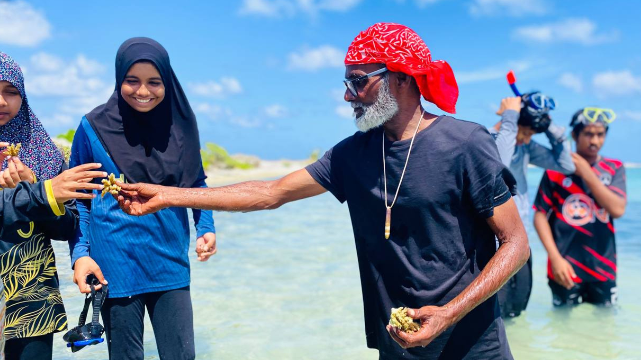 Mr. Hussain Rasheed (Sendi) 